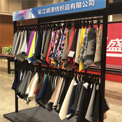120GSM 3D Bubble Printed Polyester Garment Fabric Customized Density