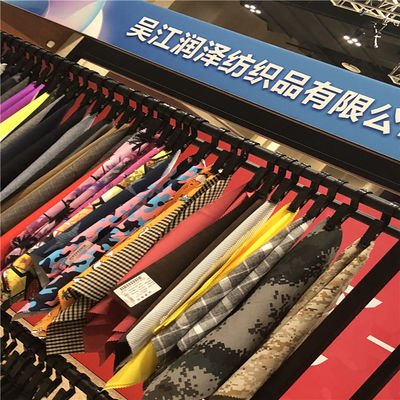 120GSM 3D Bubble Printed Polyester Garment Fabric Customized Density